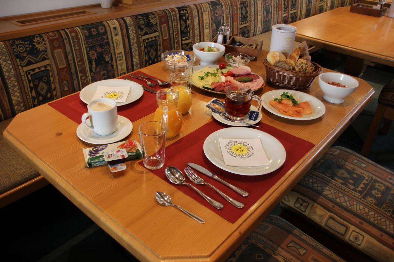 Hotel Am Schloss Darmstaedter Hof 바트 홈부르크 포어 데어 회에 외부 사진